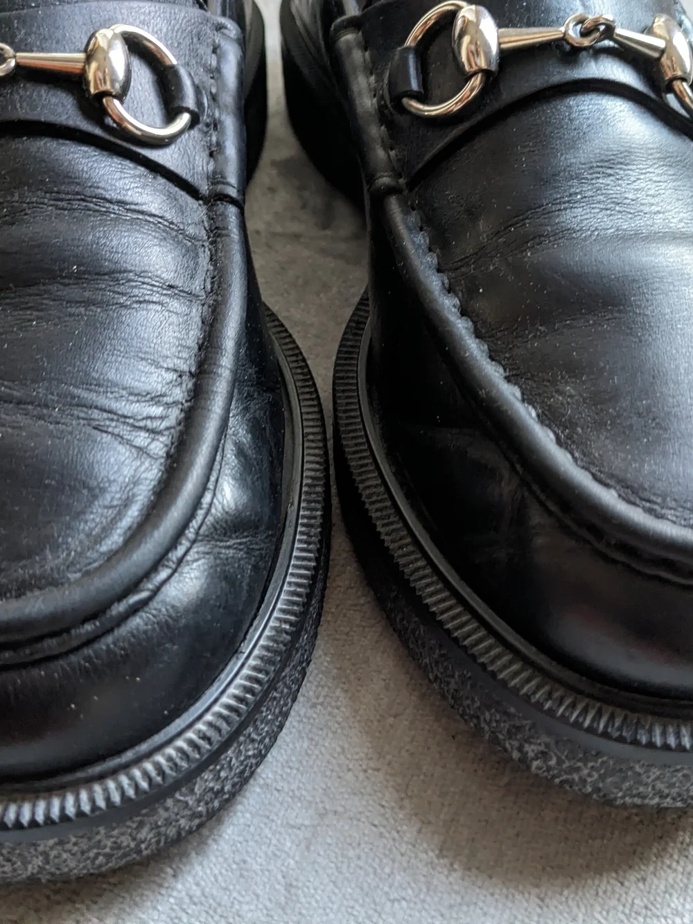 Gucci Men's Black Leather Horsebit Loafers